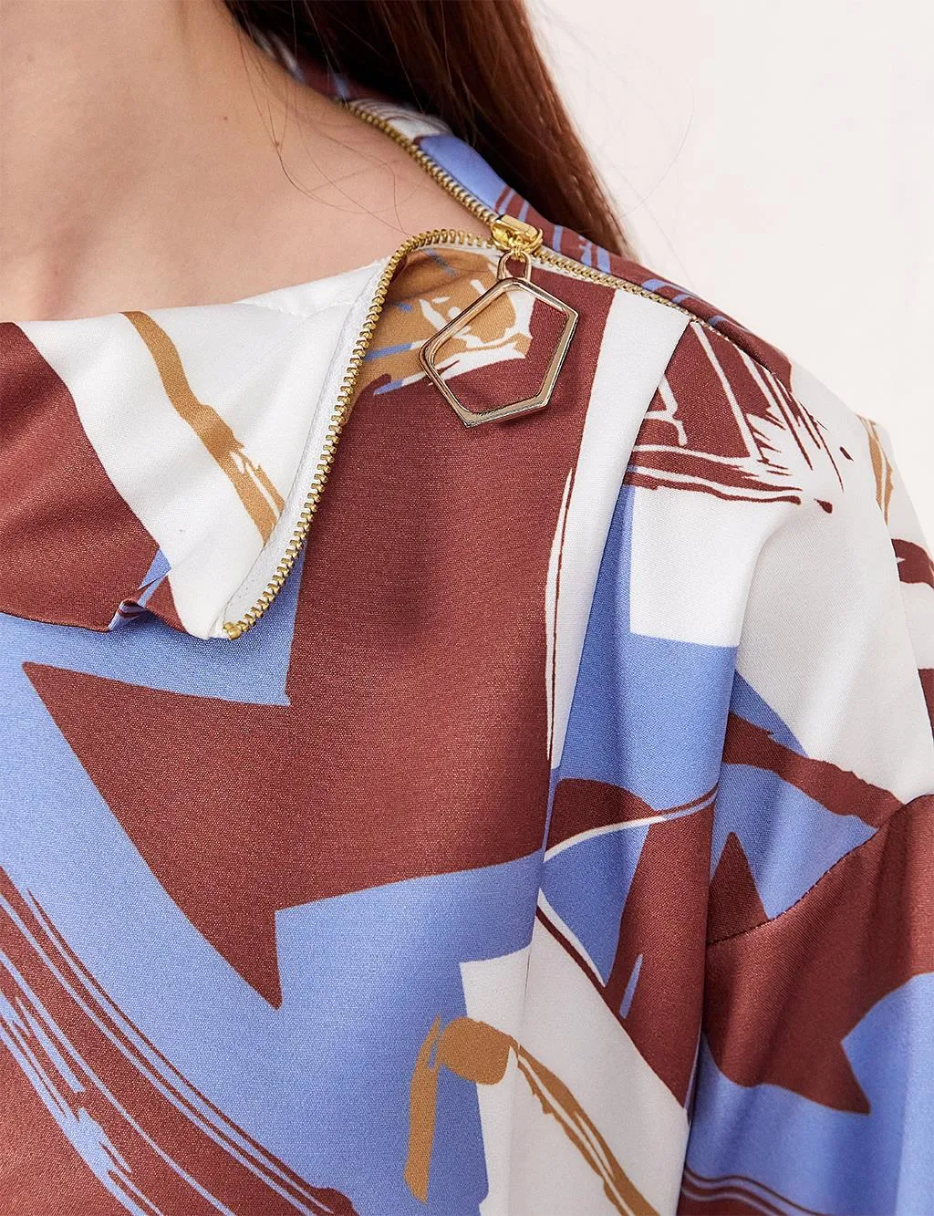 Abstract Patterned Shoulder Zipper Sweatshirt Blue