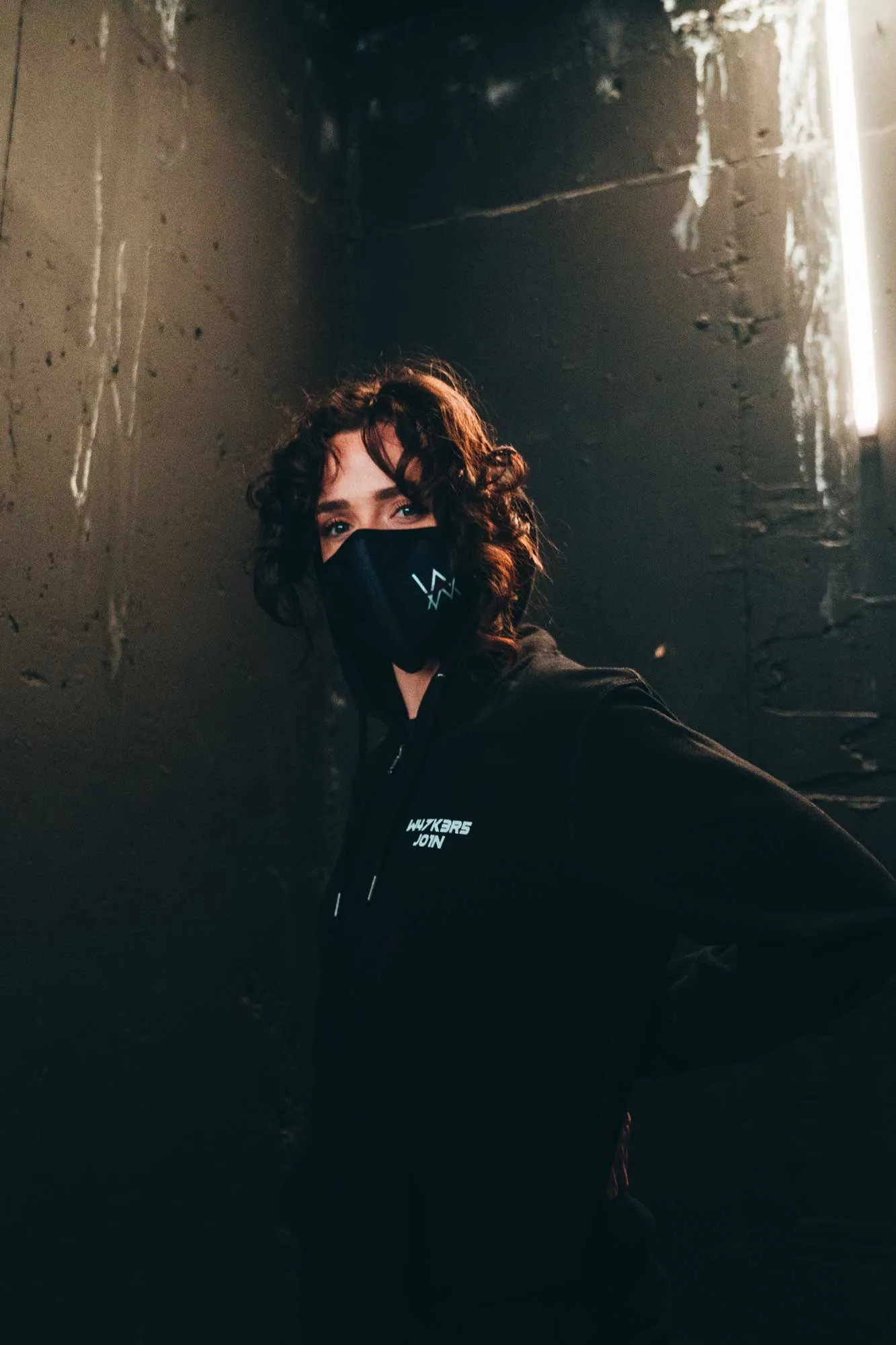 CORE LOGO ZIP HOODIE