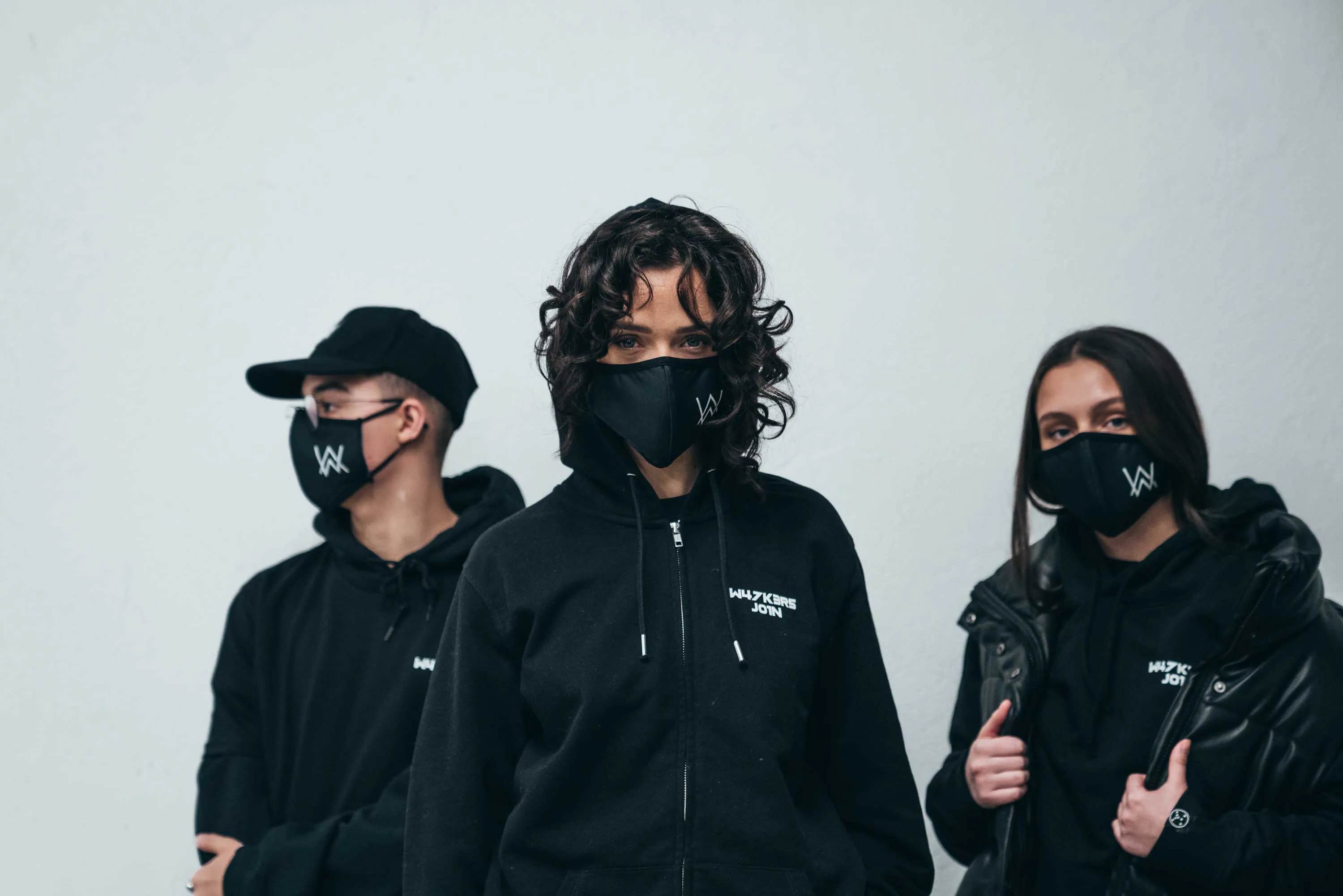 CORE LOGO ZIP HOODIE